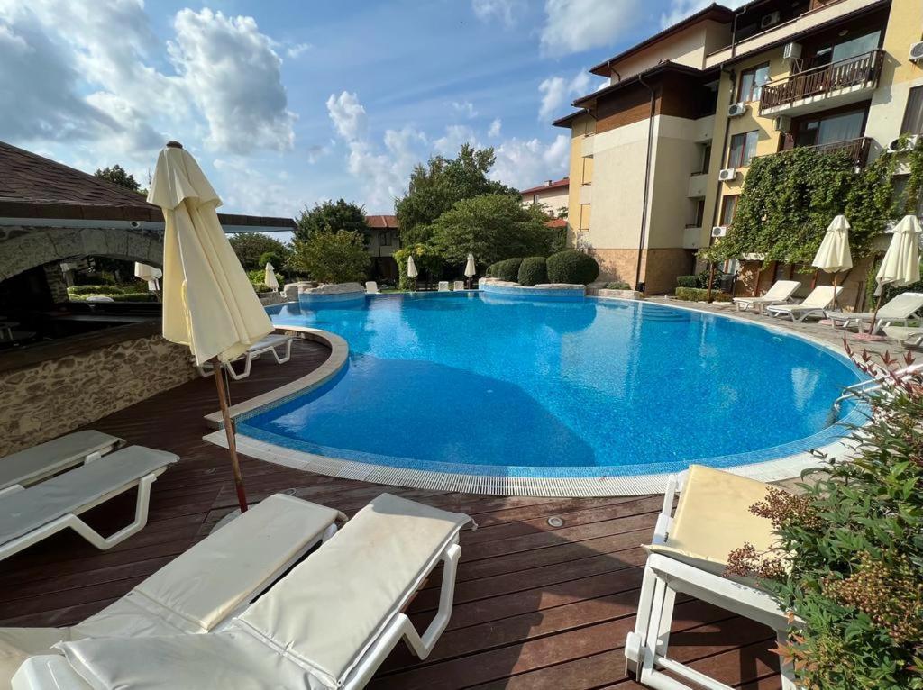 Psb Apartments In Gardens Of Eden Sveti Vlas Exteriér fotografie